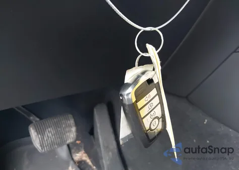 2023 Ford Explorer Xlt из США, поврежденный, VIN 1FMSK8DH8PGC13387